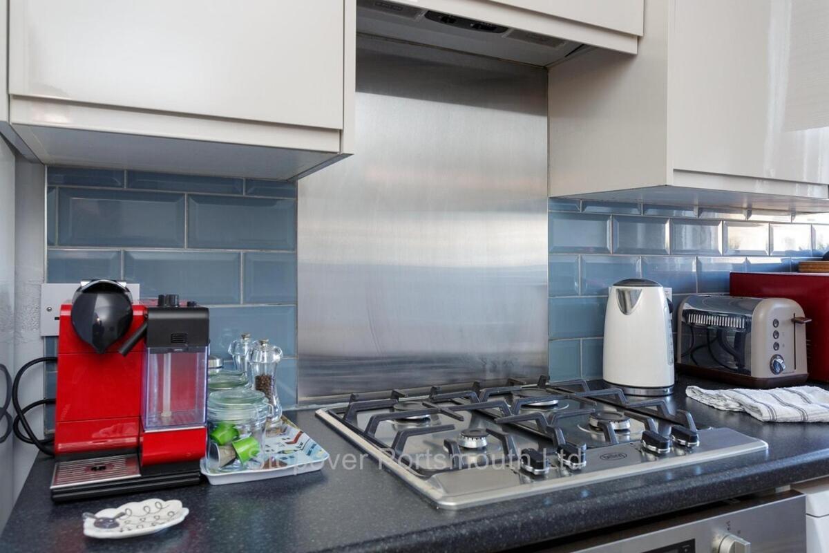 Stopover At Orchard Apartment Light And Cosy Portsmouth Exteriér fotografie